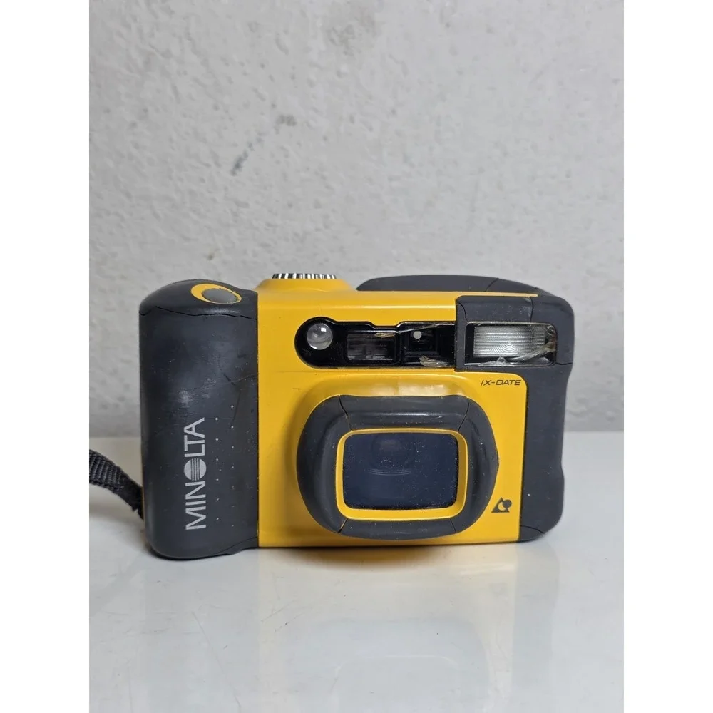 Minolta Vectis Weathermatic Dual APS Point & Shoot Film Camera UNTESTED